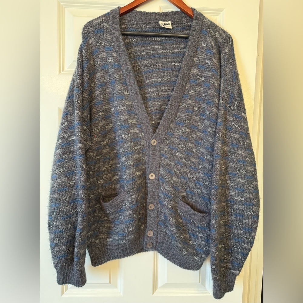 Alpaca 100% Alpaca Wool button up Sweater Made in Peru Size Large